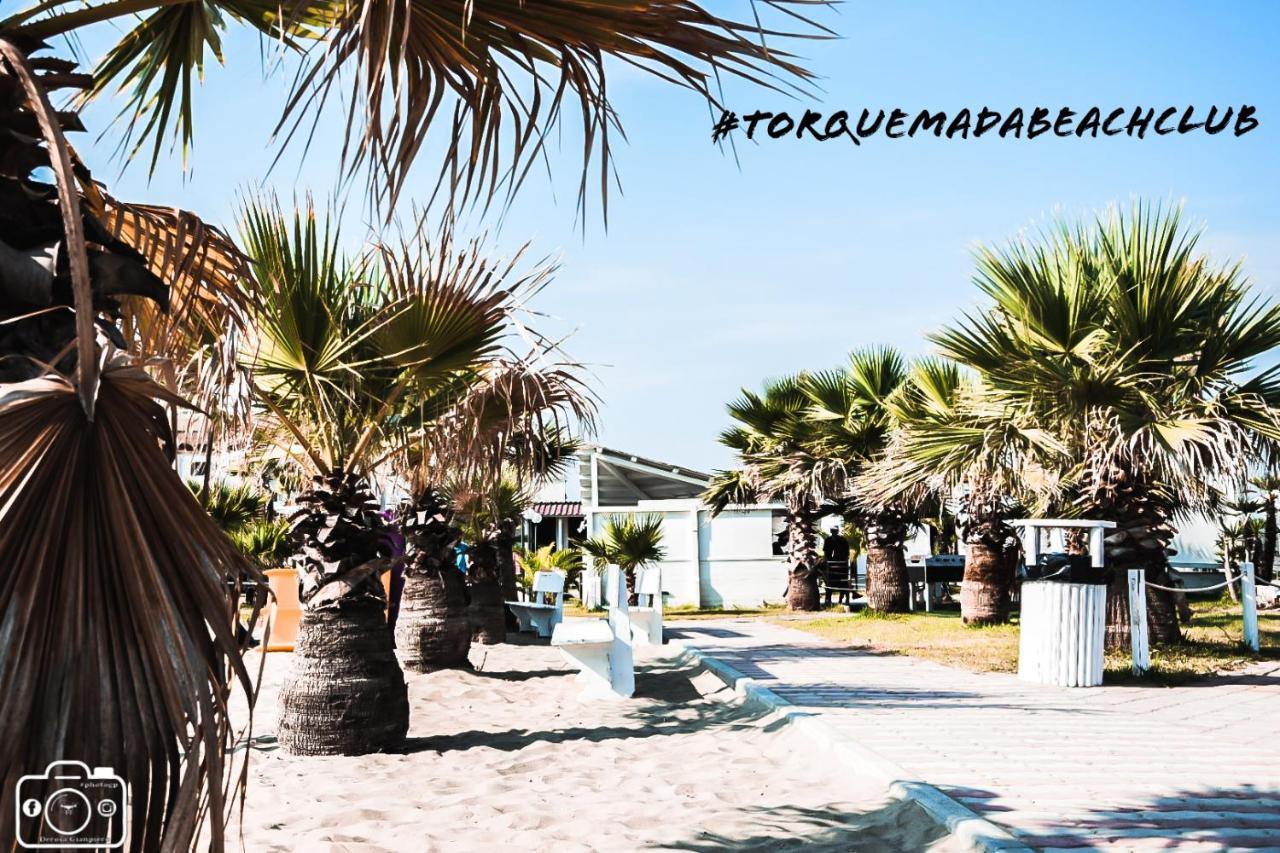 Torquemada Beach Club Margherita Di Savoia Dış mekan fotoğraf