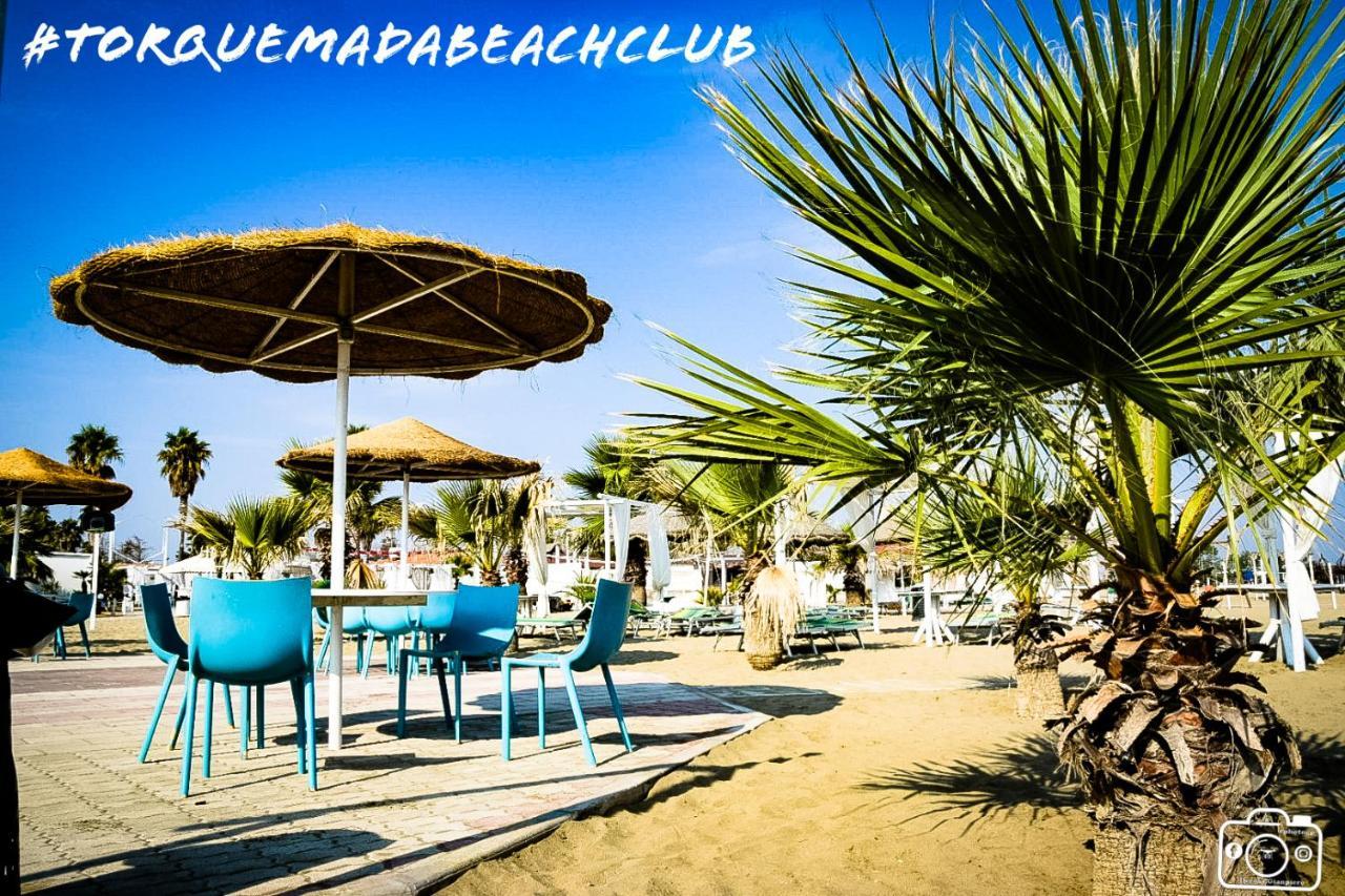Torquemada Beach Club Margherita Di Savoia Dış mekan fotoğraf