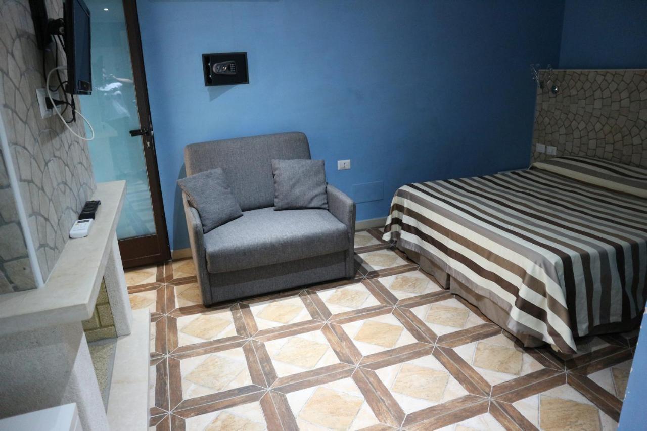 Torquemada Beach Club Margherita Di Savoia Dış mekan fotoğraf